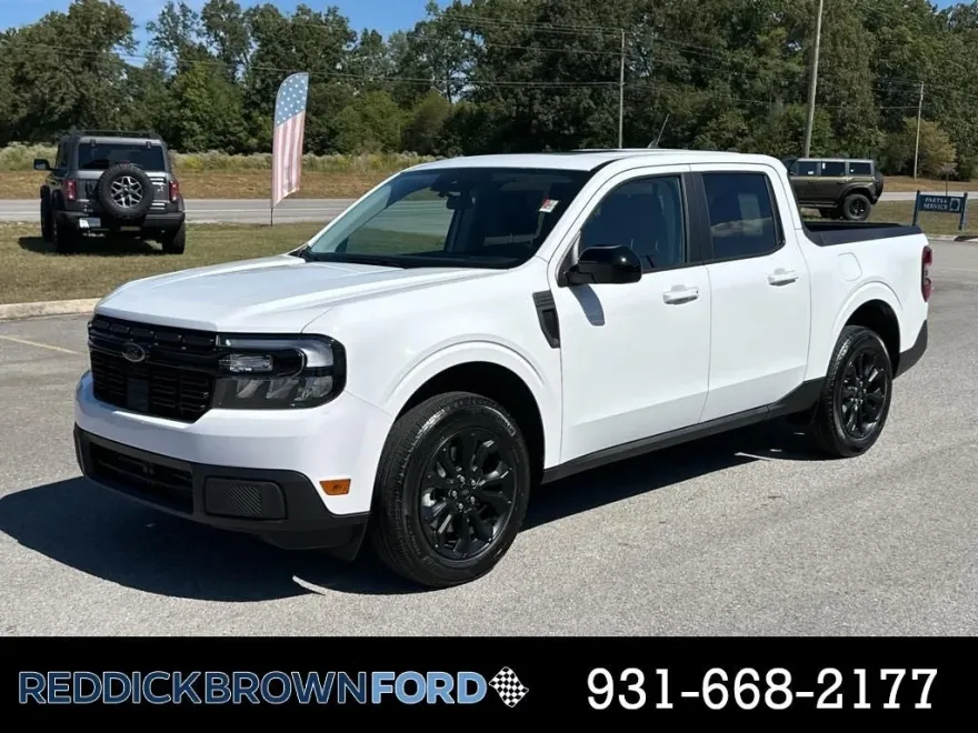 2024 Ford Maverick Lariat photo 1