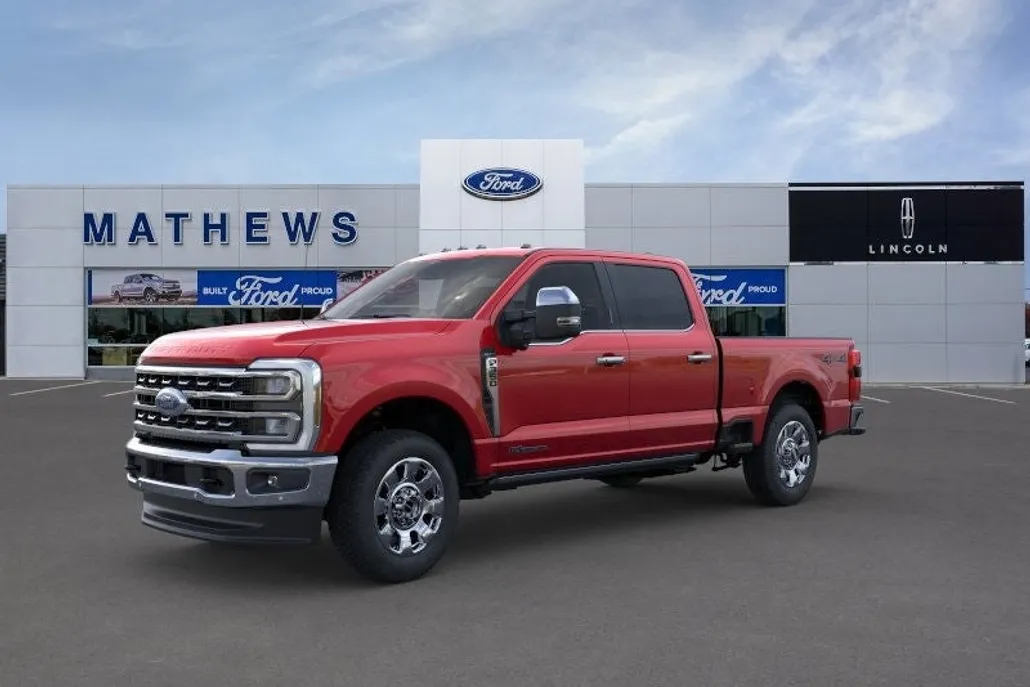 2025 Ford F-350 Lariat photo 1