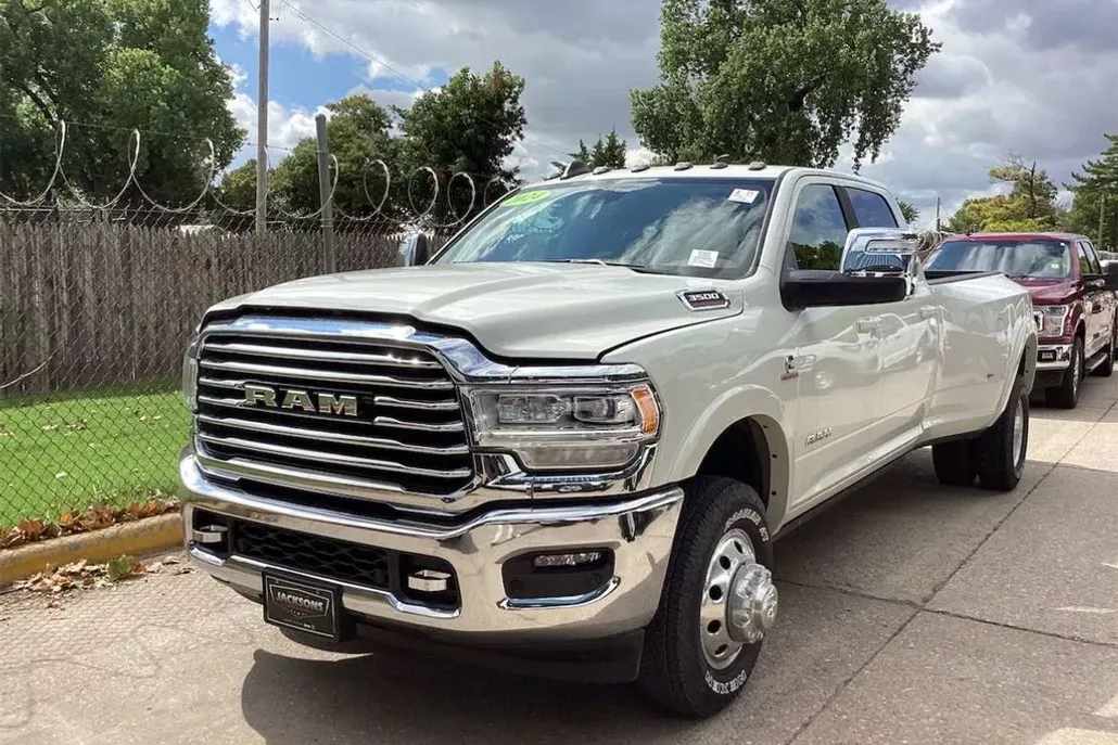 2024 Ram 3500 Laramie Longhorn photo 1