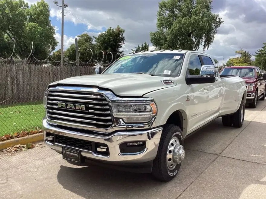 2024 Ram 3500 Laramie Longhorn photo 1