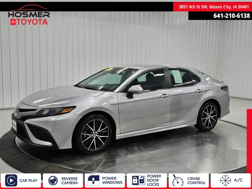 2023 Toyota Camry SE photo 1