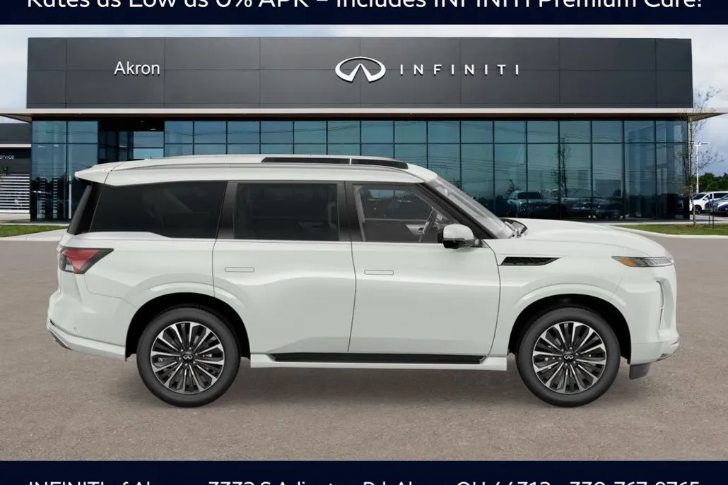 2026 Infiniti QX80 Luxe photo 1