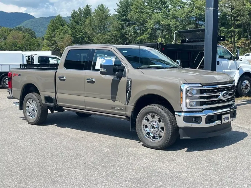 2026 Ford F-250 King Ranch photo 1