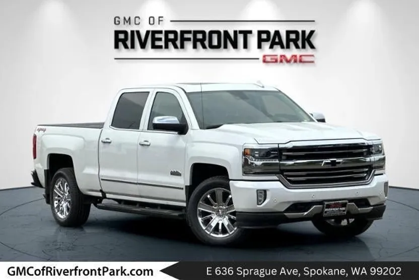 2017 Chevrolet Silverado 1500 High Country photo 1
