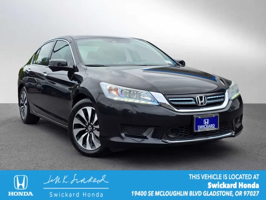 2015 Honda Accord Hybrid Touring photo 1