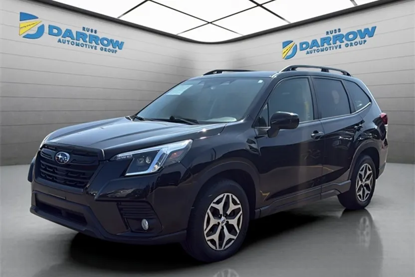 2023 Subaru Forester Premium photo 1