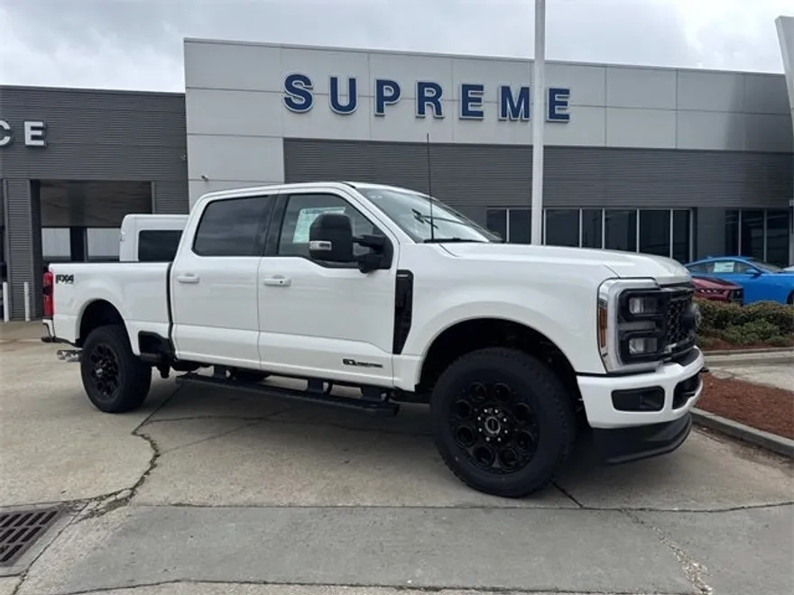 2025 Ford F-250 photo 1