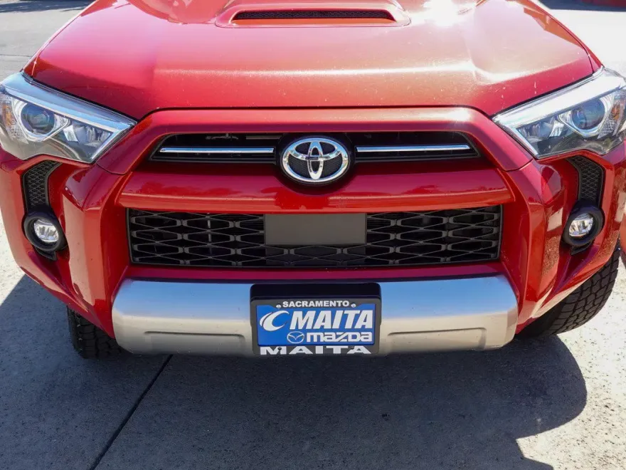 2024 Toyota 4Runner TRD Off-Road photo 1