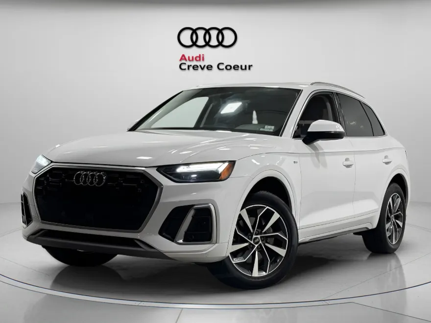 2022 Audi Q5 S line Premium photo 1
