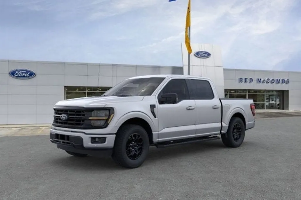 2025 Ford F-150 XLT photo 1