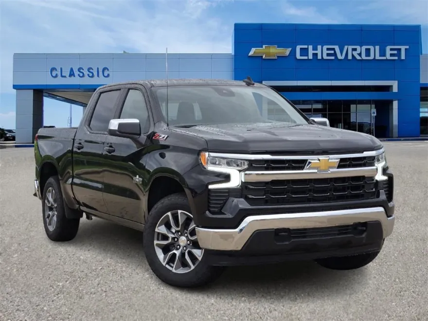 2025 Chevrolet Silverado 1500 LT photo 1