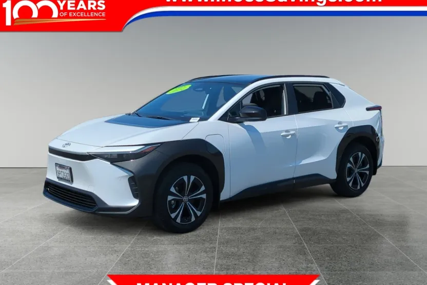 2024 Toyota bZ4X XLE photo 1