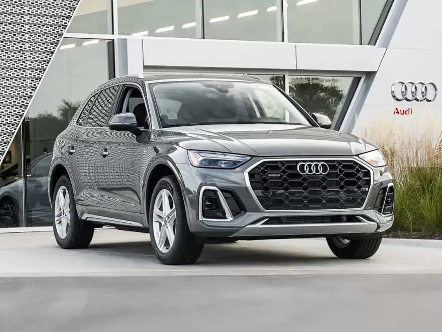 2024 Audi Q5 S line Premium Plus photo 1