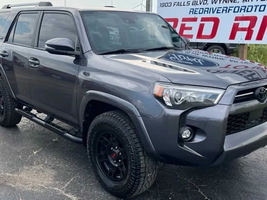 2021 Toyota 4Runner SR5 Premium photo 1