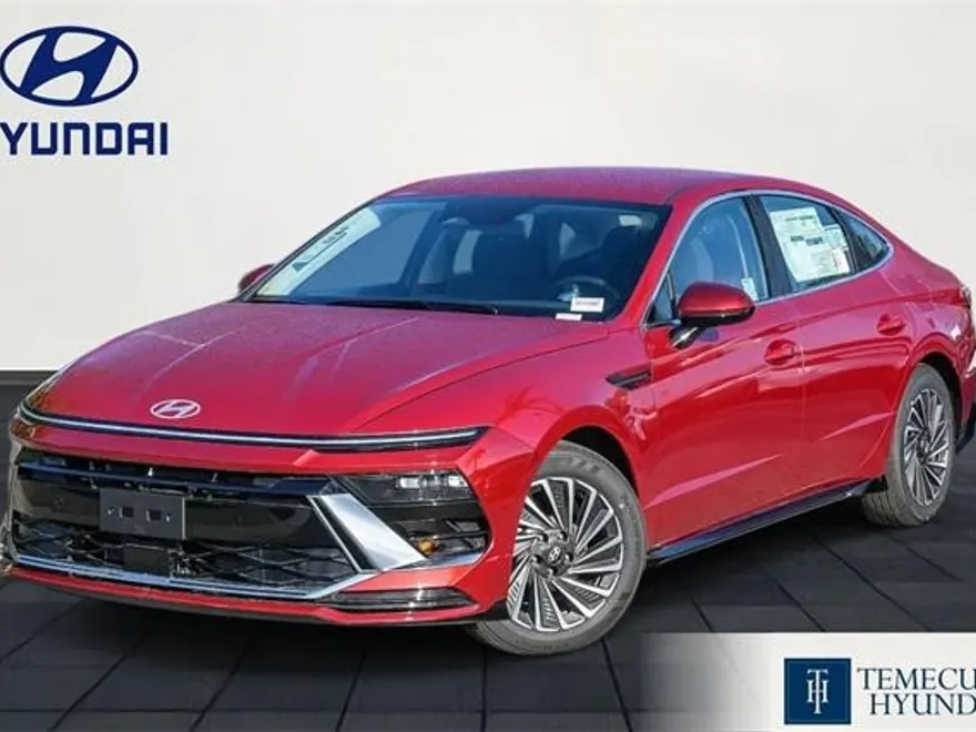 2025 Hyundai Sonata Hybrid SEL photo 1