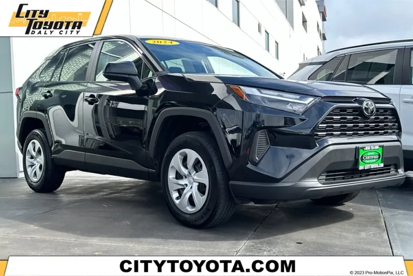 2024 Toyota RAV4 LE photo 1