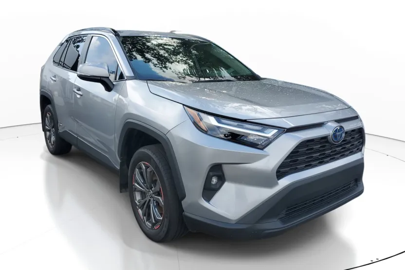 2024 Toyota RAV4 Hybrid XLE Premium photo 1