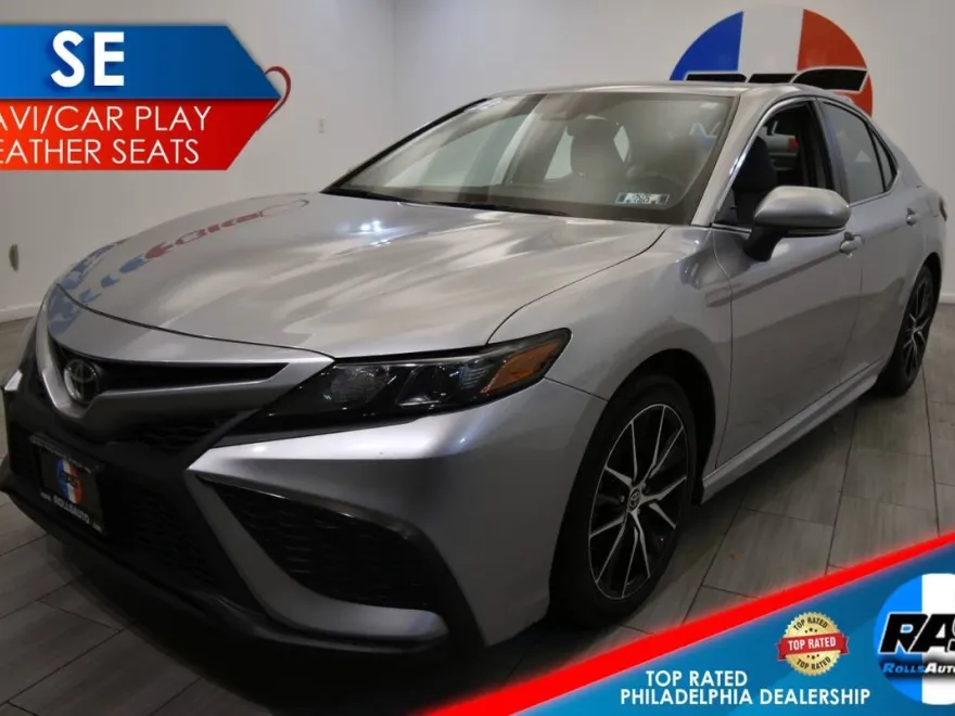 2022 Toyota Camry SE photo 1