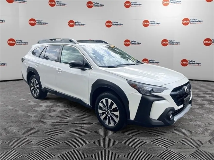 2023 Subaru Outback Limited photo 1