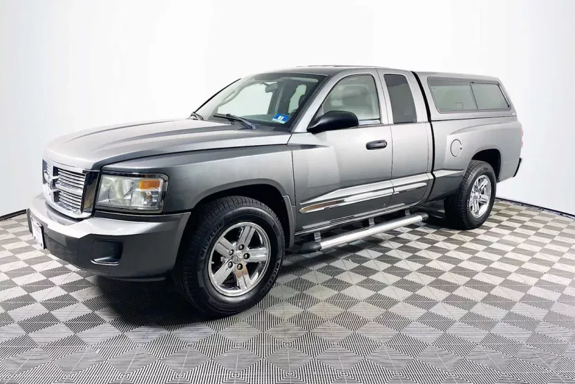 2008 Dodge Dakota Laramie photo 1