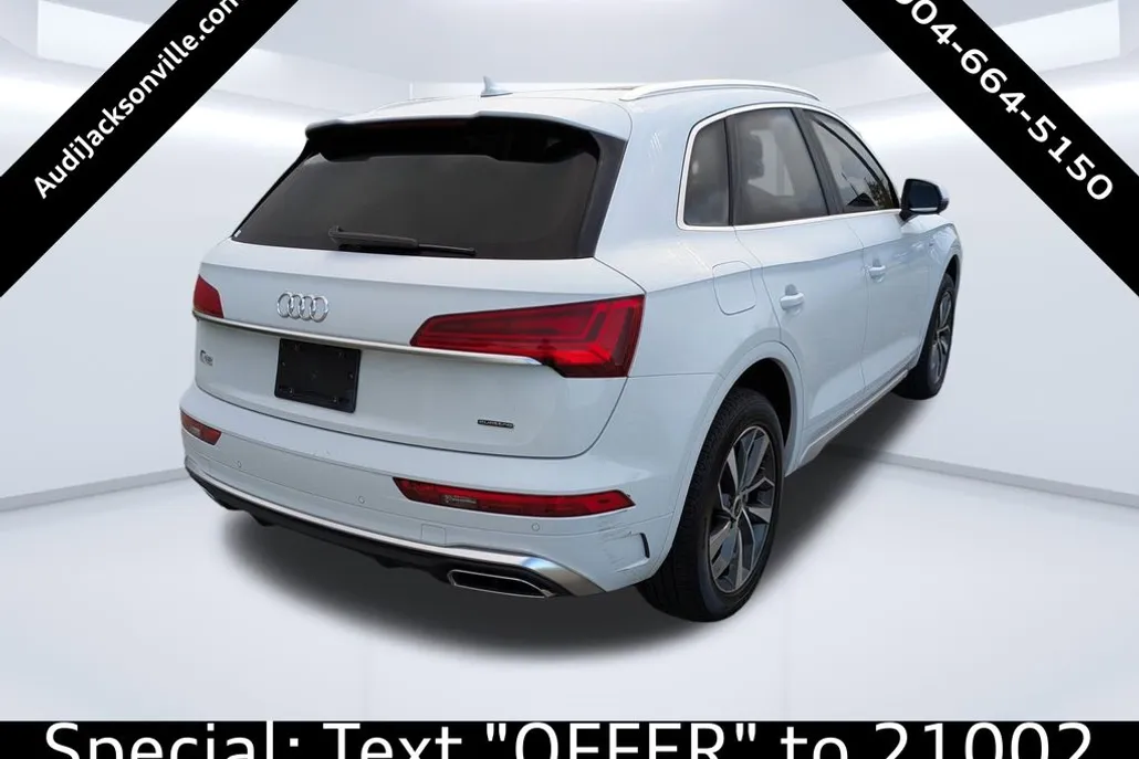 2022 Audi Q5 45 S line Premium photo 1