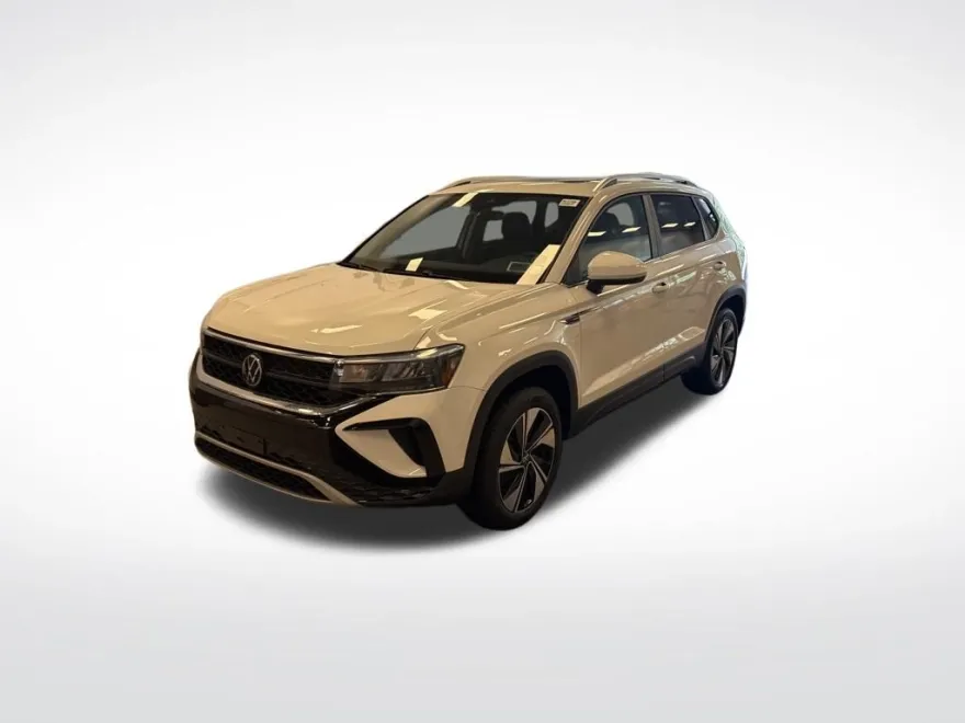 2023 Volkswagen Taos SE photo 1