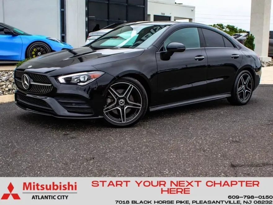 2022 Mercedes Benz CLA 250 4MATIC photo 1