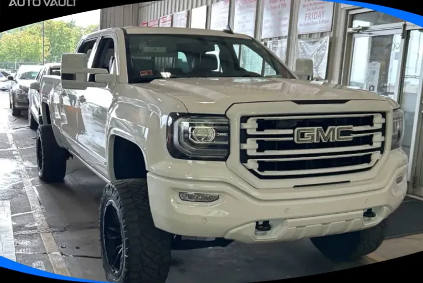 2017 Gmc Sierra 1500 SLT photo 1