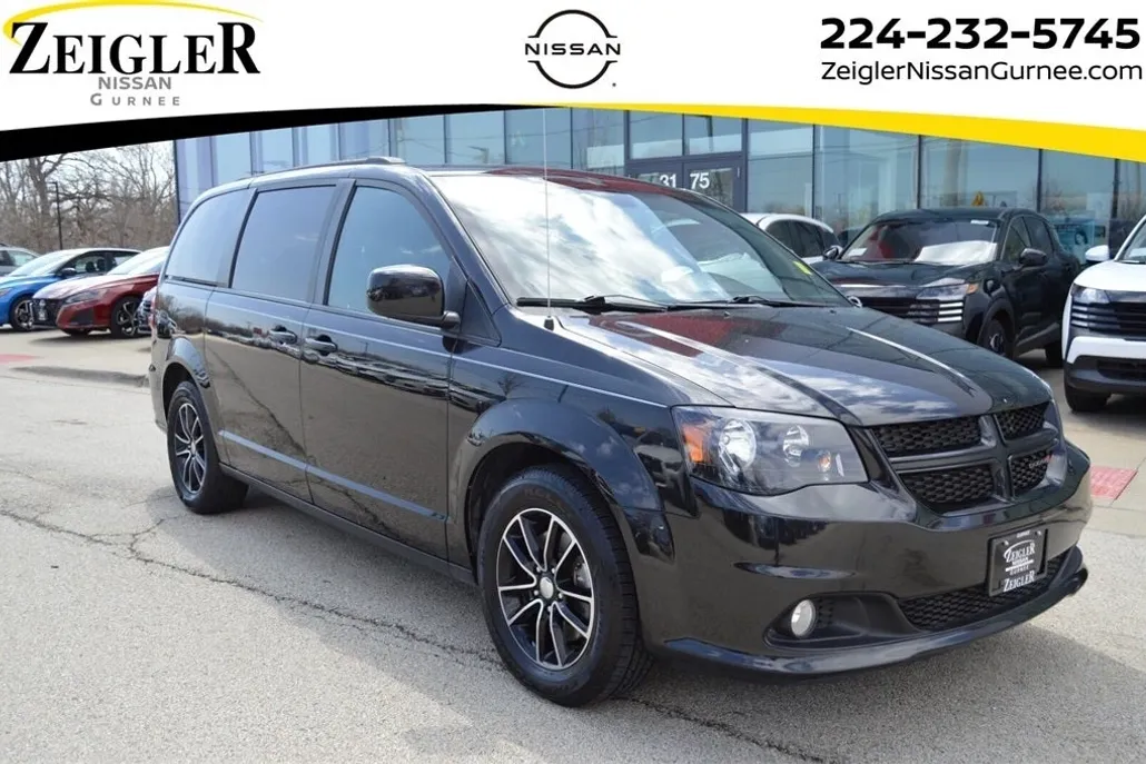 2019 Dodge Grand Caravan GT photo 1