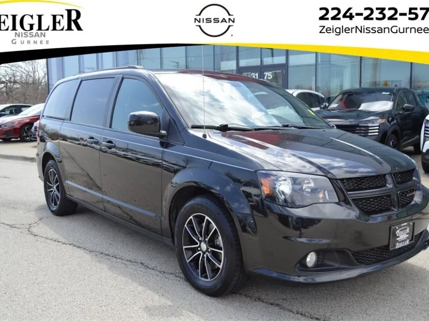 2019 Dodge Grand Caravan GT photo 1