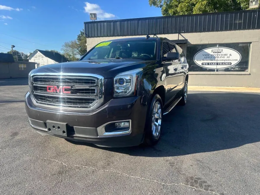 2017 Gmc Yukon XL SLT photo 1