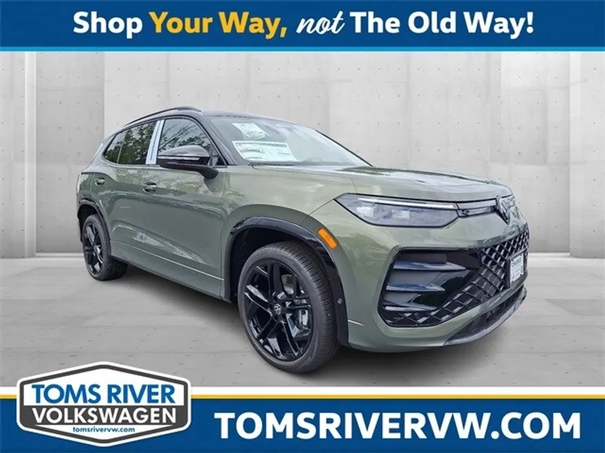 2025 Volkswagen Tiguan SE R-Line Black photo 1