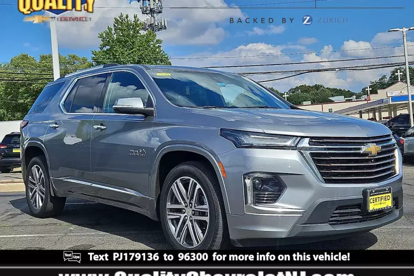 2023 Chevrolet Traverse High Country photo 1