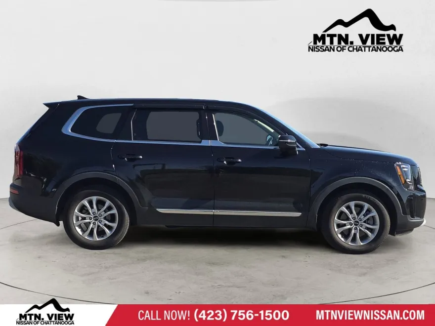 2020 Kia Telluride LX photo 1