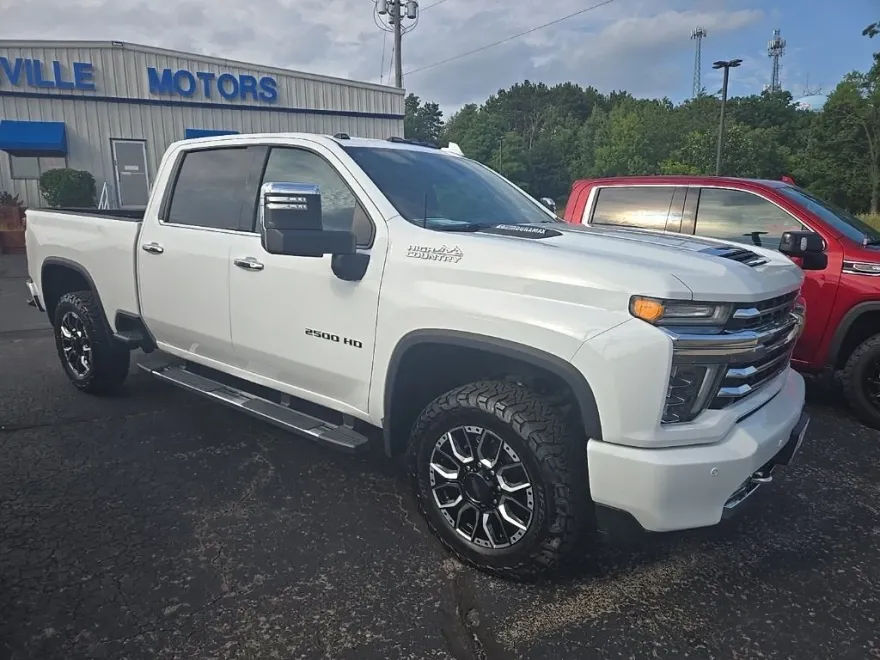 2021 Chevrolet Silverado 2500HD High Country photo 1