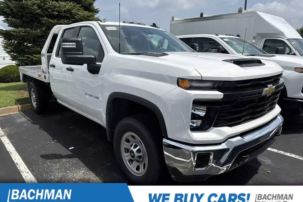 2025 Chevrolet Silverado 3500HD photo 1
