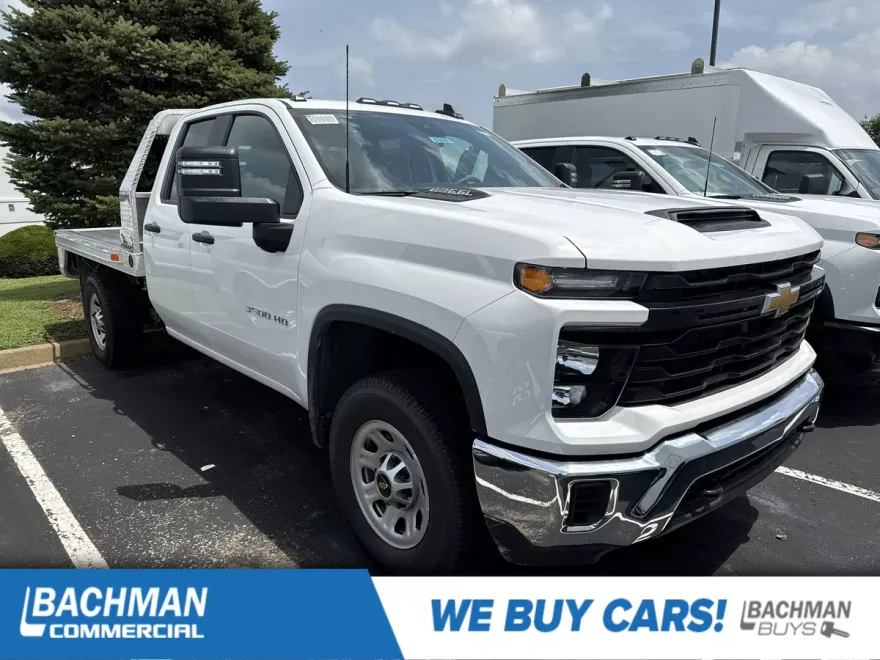 2025 Chevrolet Silverado 3500HD photo 1