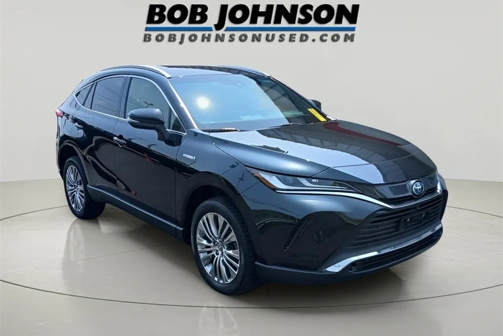 2021 Toyota Venza Limited photo 1