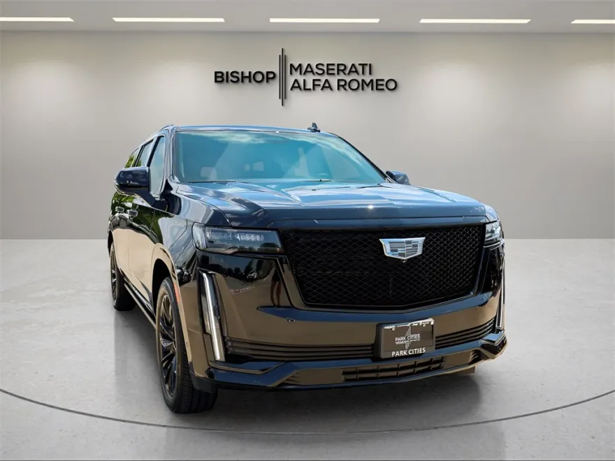 2023 Cadillac Escalade ESV Sport Platinum photo 1
