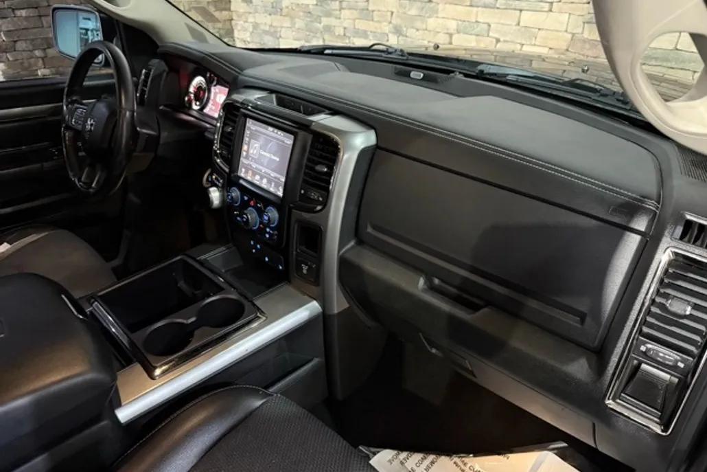 2015 Ram 1500 Sport photo 1