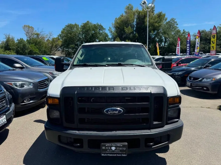 2009 Ford F-250 XL photo 1