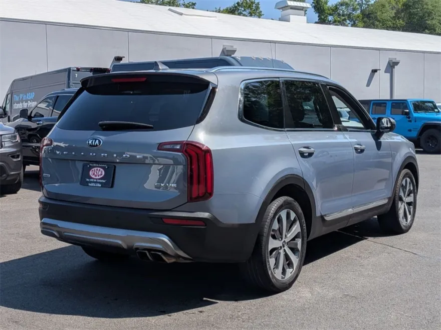 2020 Kia Telluride EX photo 1
