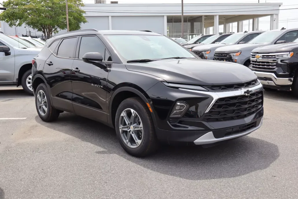 2025 Chevrolet Blazer 2LT photo 1