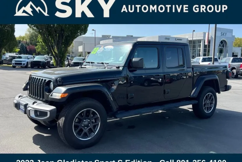 2023 Jeep Gladiator Sport photo 1