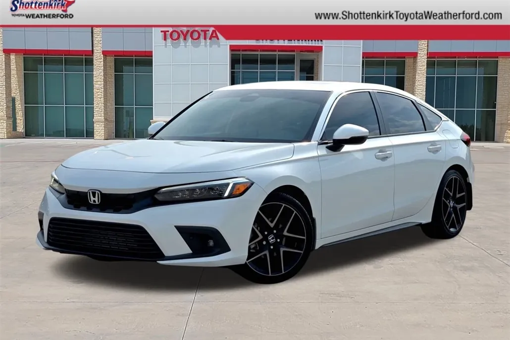 2024 Honda Civic Sport Touring photo 1