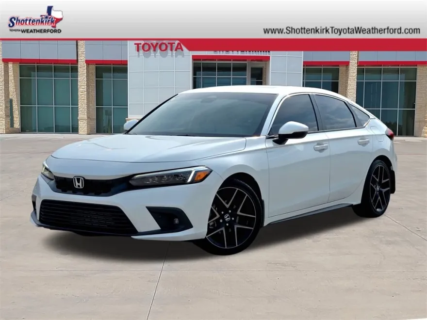 2024 Honda Civic Sport Touring photo 1