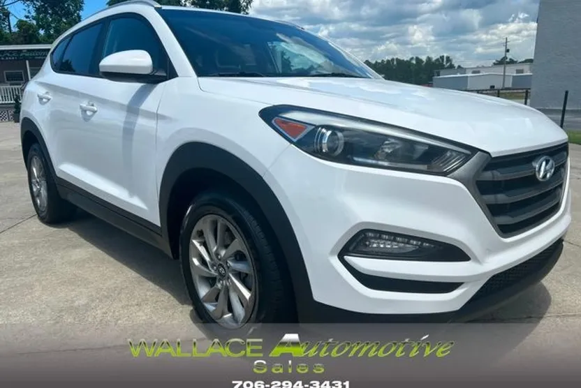 2016 Hyundai Tucson SE photo 1