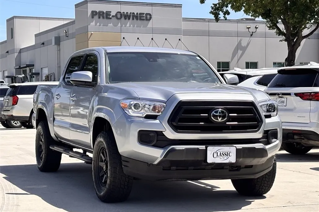 2023 Toyota Tacoma SR5 photo 1