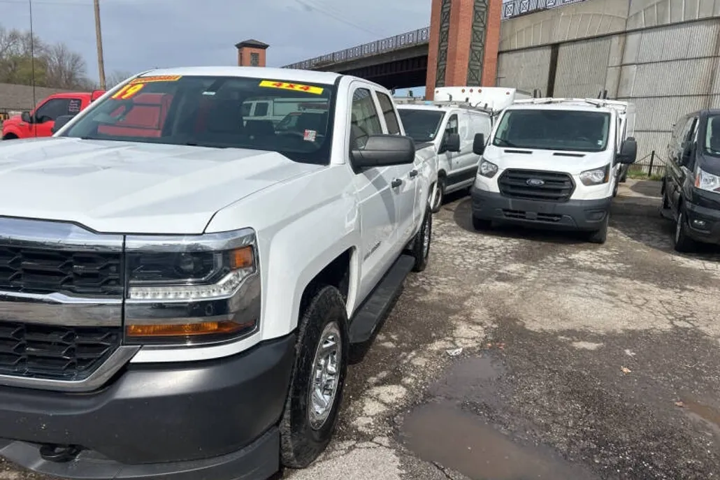 2019 Chevrolet Silverado 1500 Work Truck photo 1