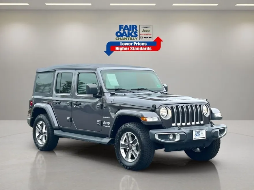 2021 Jeep Wrangler Unlimited Sahara photo 1